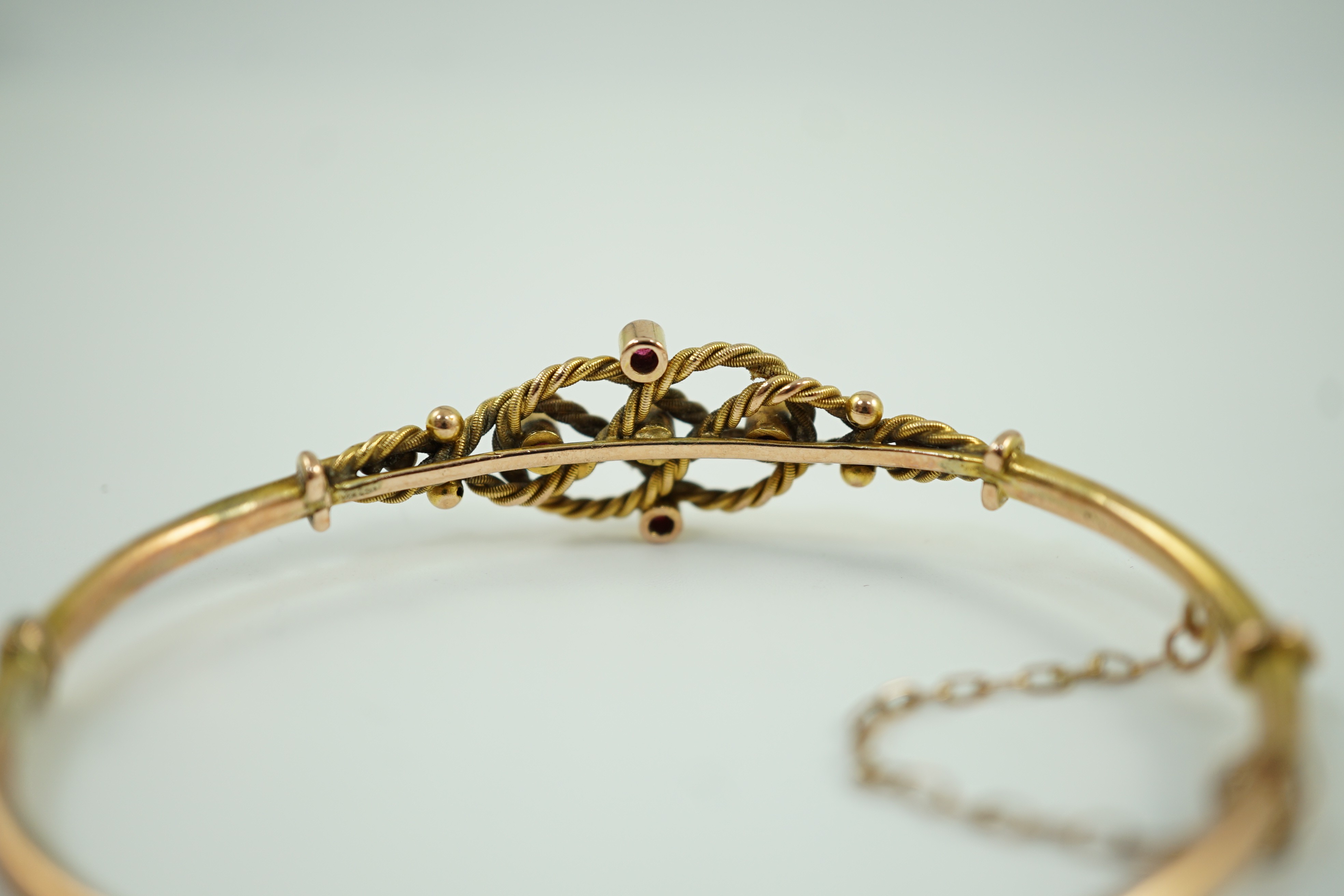 An Edwardian 9ct and gem set bracelet (a.f.), gross weight 7.4 grams.